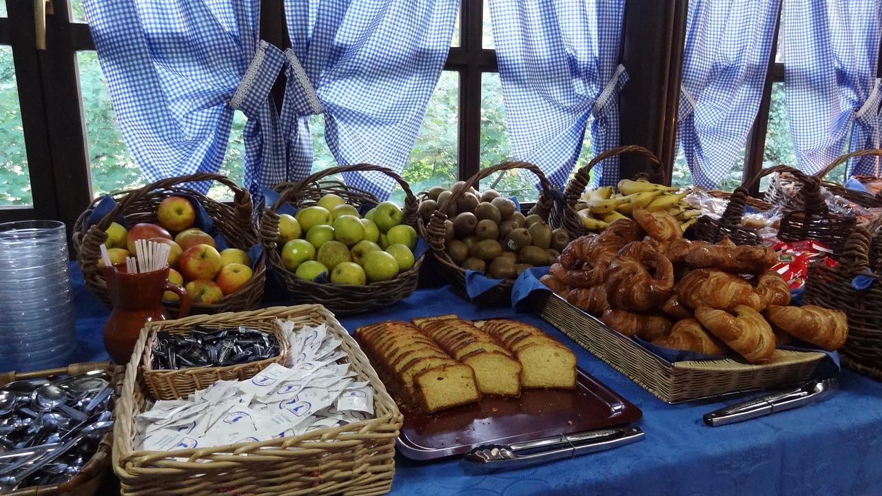 Hotel El Bricial Soto De Cangas Ngoại thất bức ảnh