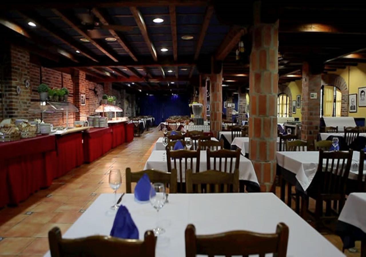 Hotel El Bricial Soto De Cangas Ngoại thất bức ảnh