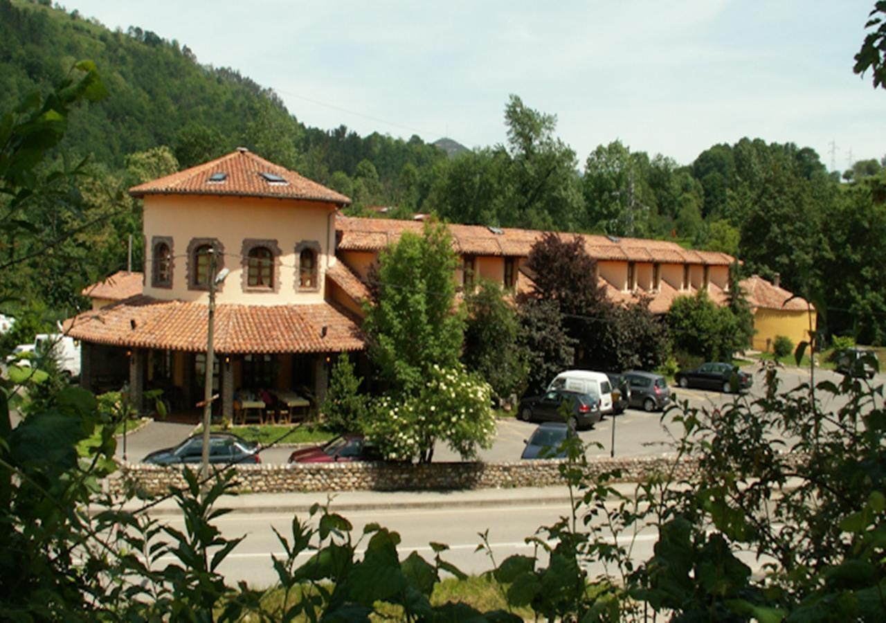 Hotel El Bricial Soto De Cangas Ngoại thất bức ảnh